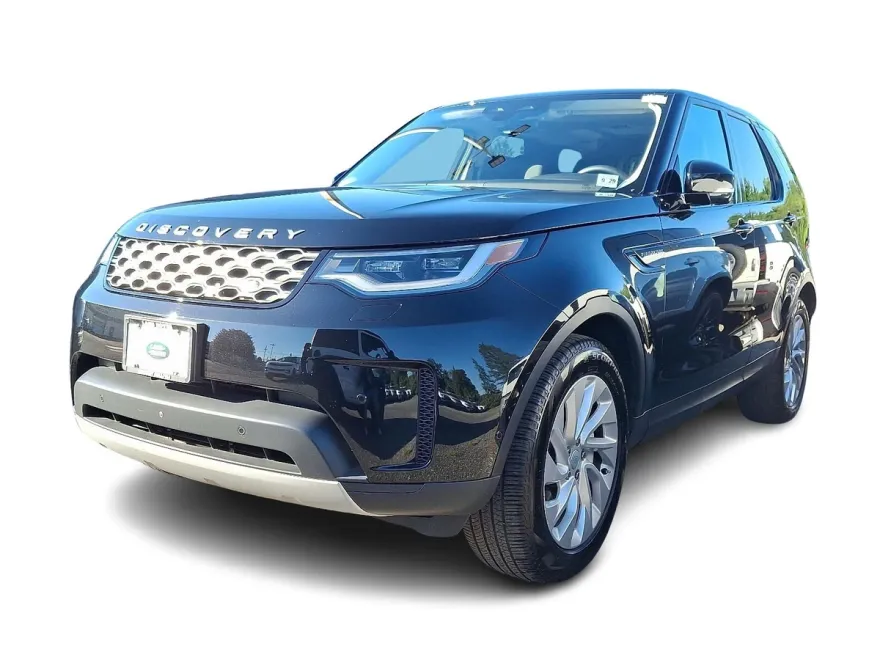 2024 Land Rover Discovery S photo 1