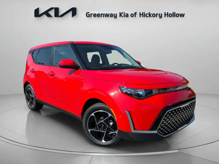2025 Kia Soul EX photo 1