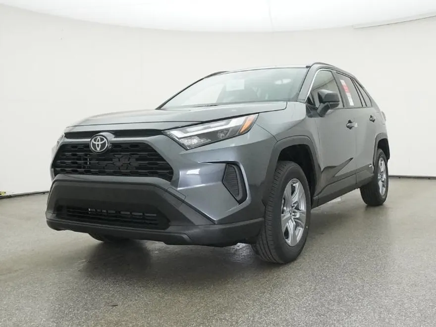 2025 Toyota RAV4 Hybrid LE photo 1