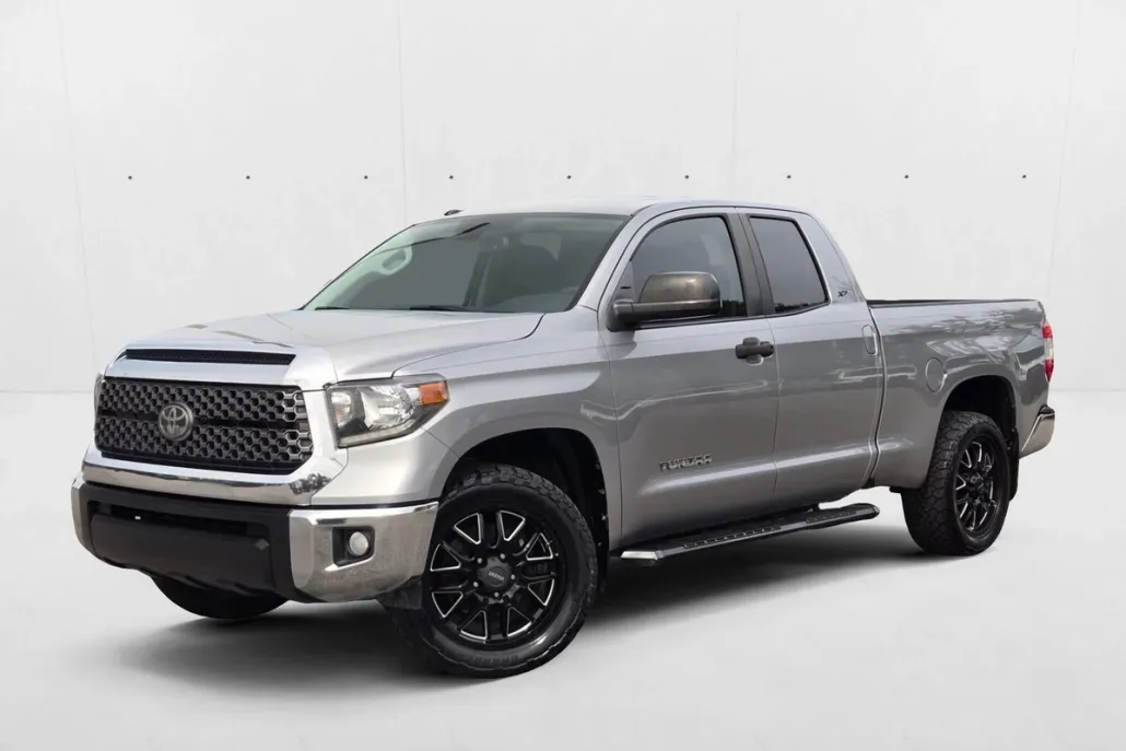 2018 Toyota Tundra SR5 photo 1