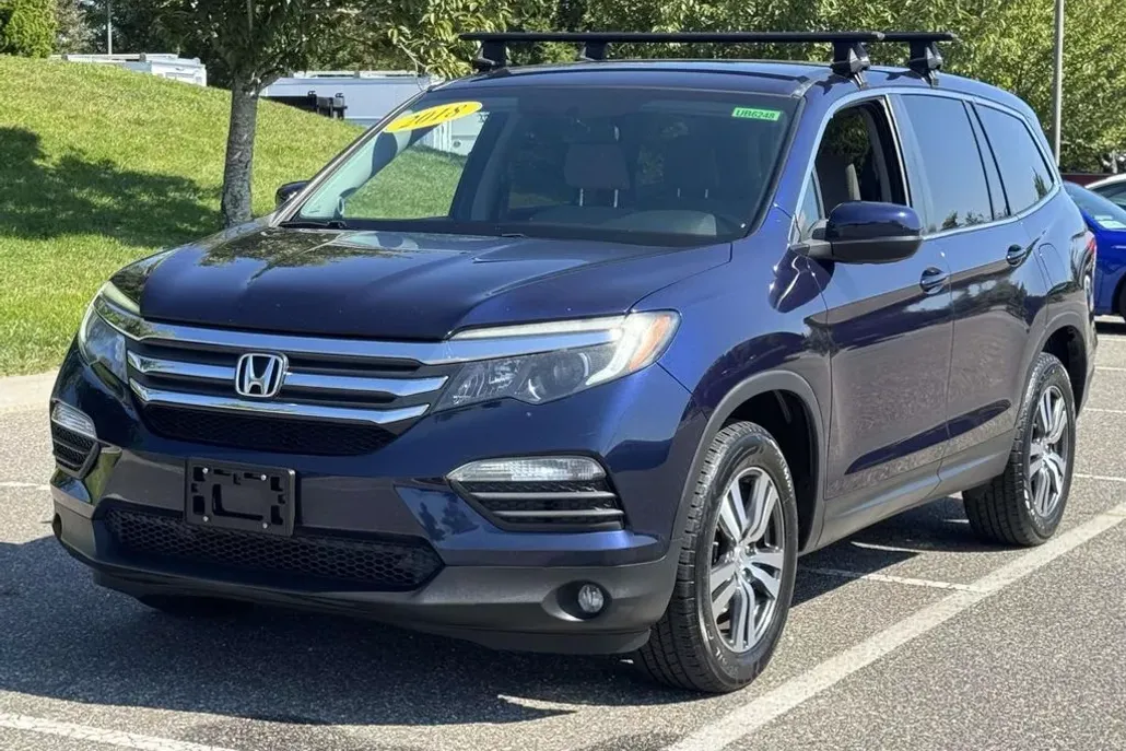 2018 Honda Pilot EX photo 1