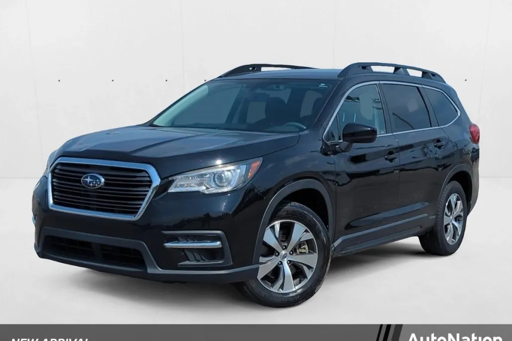 2022 Subaru Ascent Premium photo 1