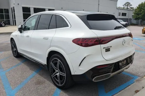 2024 Mercedes Benz EQE SUV AMG 4MATIC photo 2