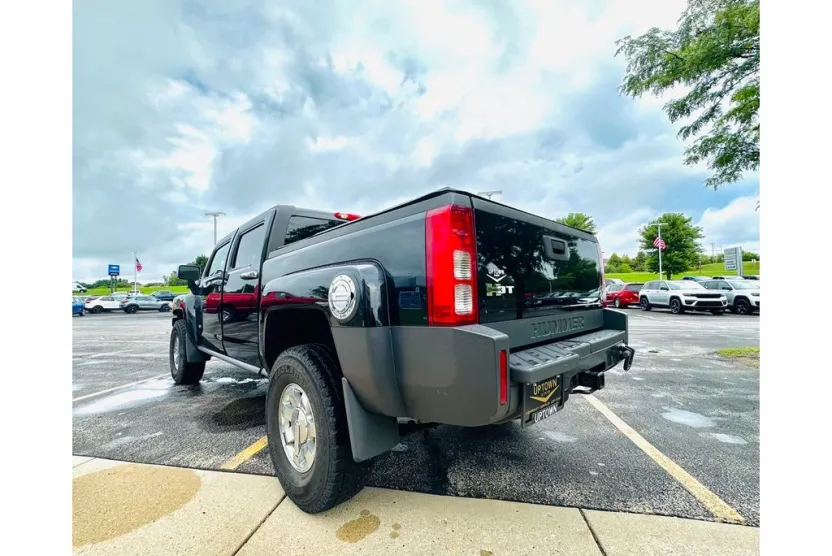 2009 Hummer H3T Adventure photo 1