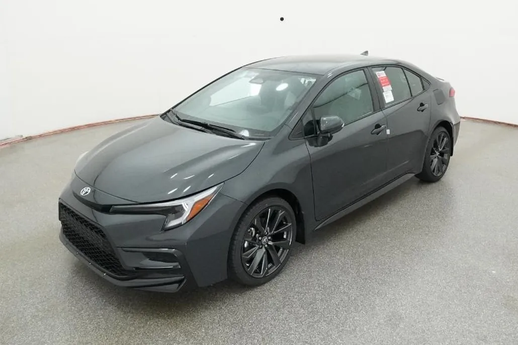 2026 Toyota Corolla SE photo 1