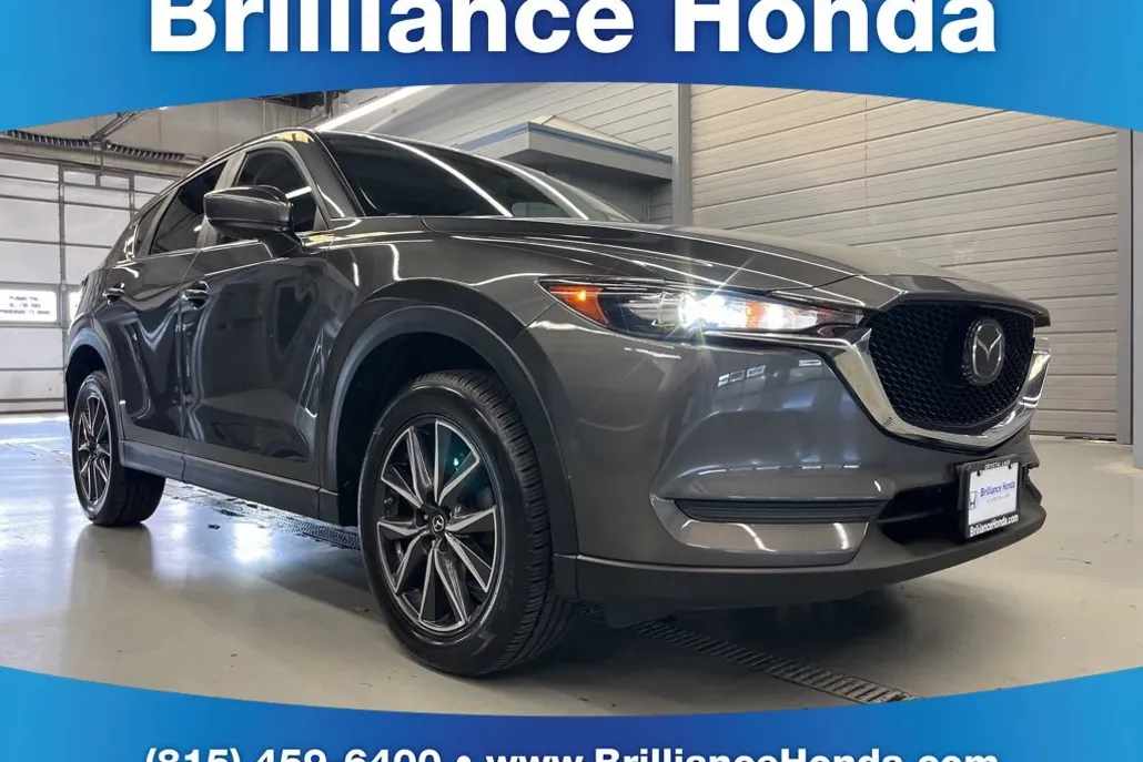 2018 Mazda CX-5 Touring photo 1