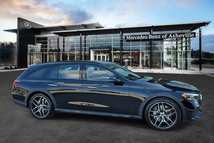 2026 Mercedes Benz E 450 4MATIC All-Terrain photo 1