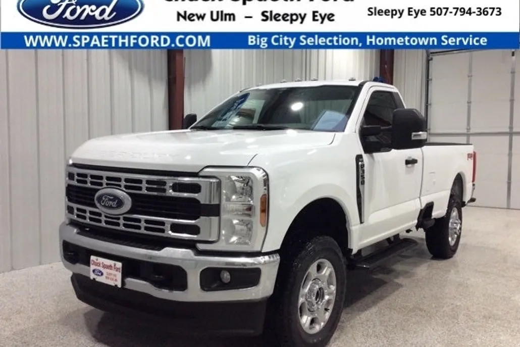 2025 Ford F-350 photo 1