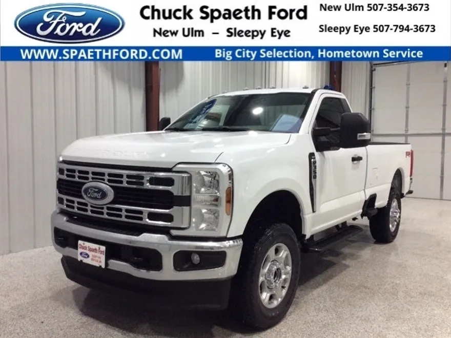 2025 Ford F-350 photo 1