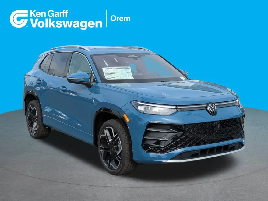 2025 Volkswagen Tiguan SEL R-Line Black photo 1