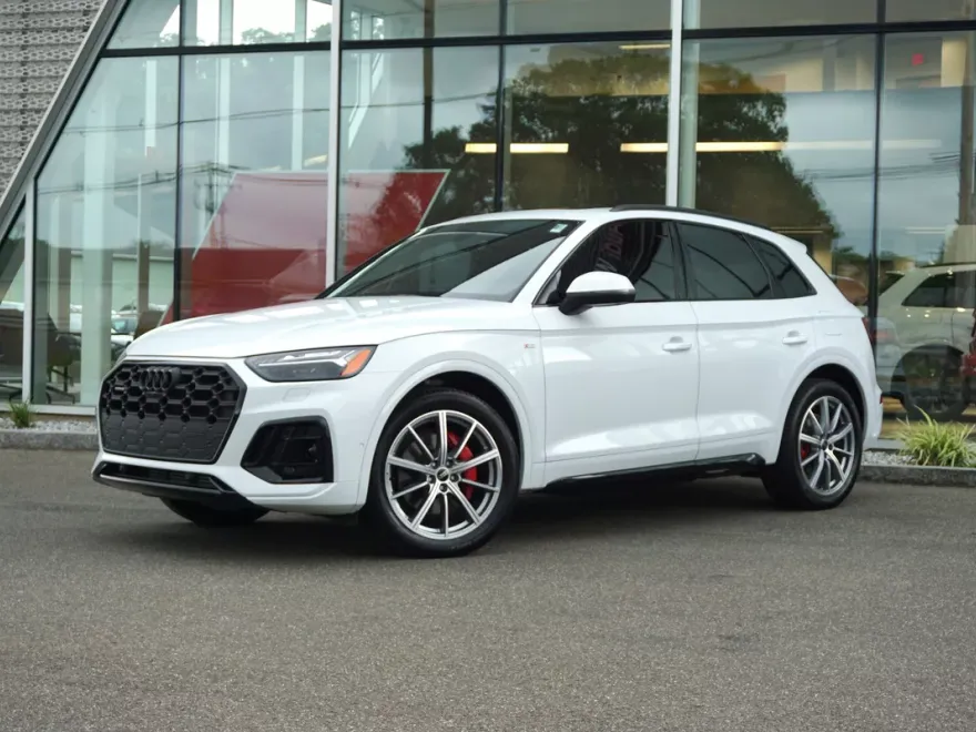 2024 Audi Q5 S line Prestige 55 TFSI Premium photo 1