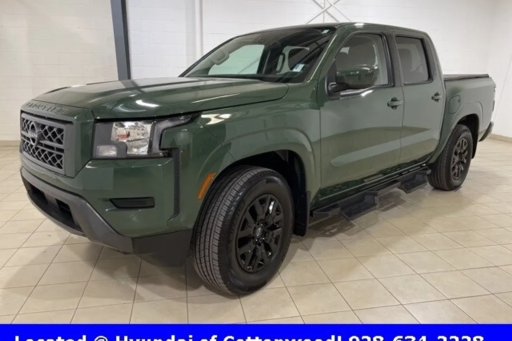 2023 Nissan Frontier SV photo 1