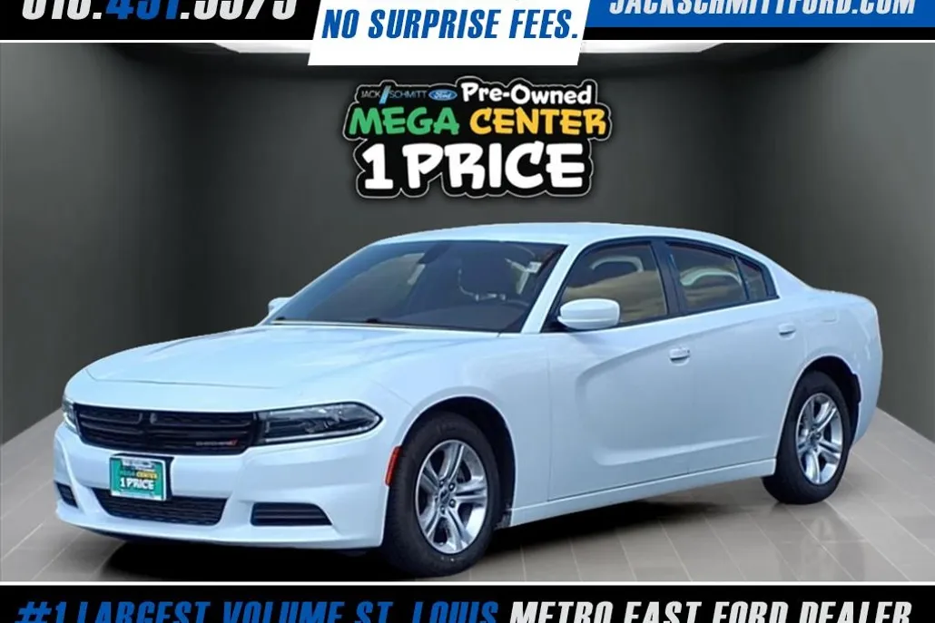 2022 Dodge Charger SXT photo 1