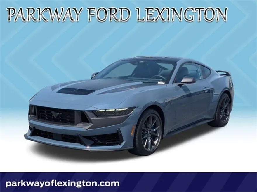 2025 Ford Mustang Dark Horse photo 1