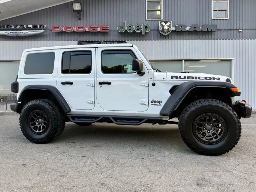 2021 Jeep Wrangler Unlimited Rubicon photo 1