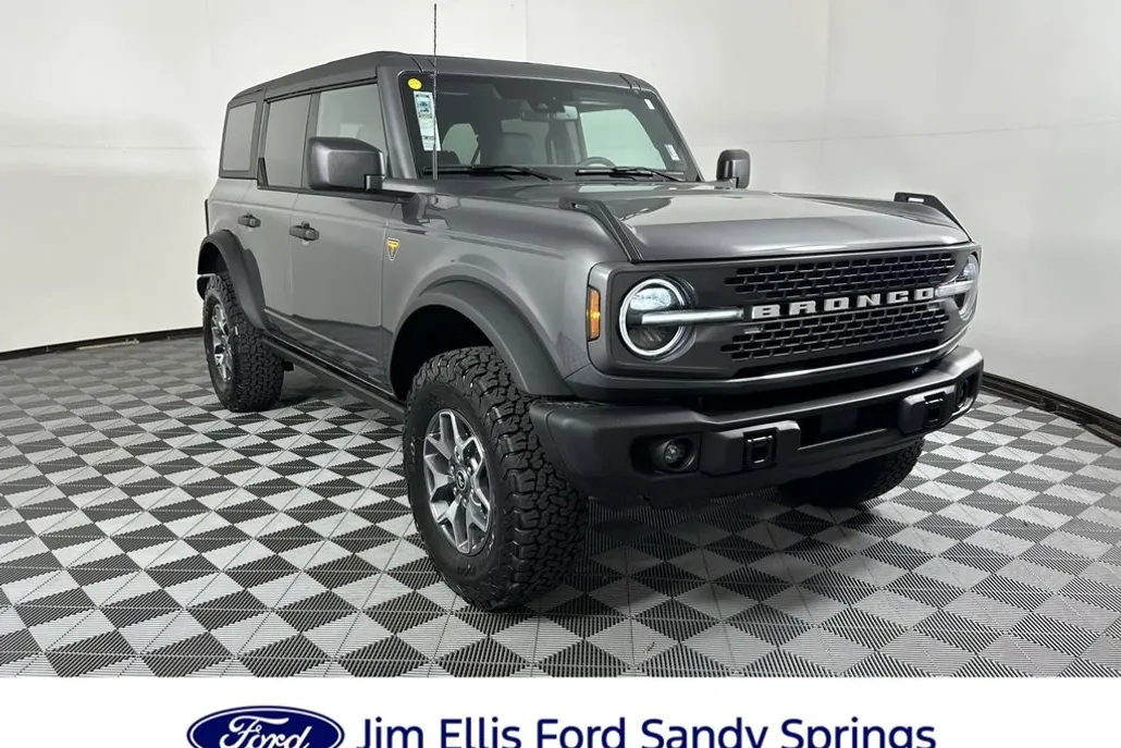 2025 Ford Bronco Badlands photo 1