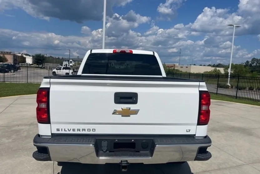 2016 Chevrolet Silverado 1500 LT1 photo 1