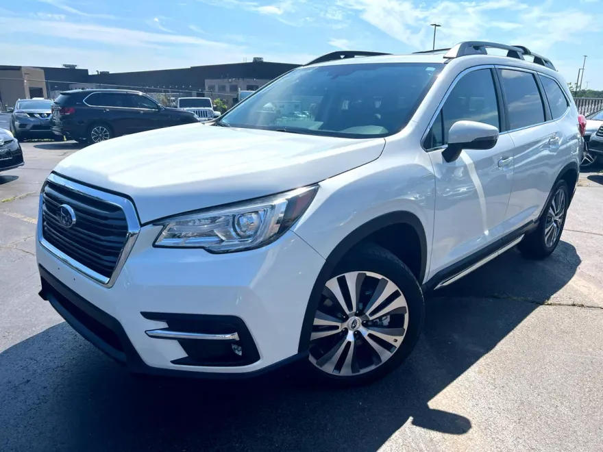 2020 Subaru Ascent Limited photo 1