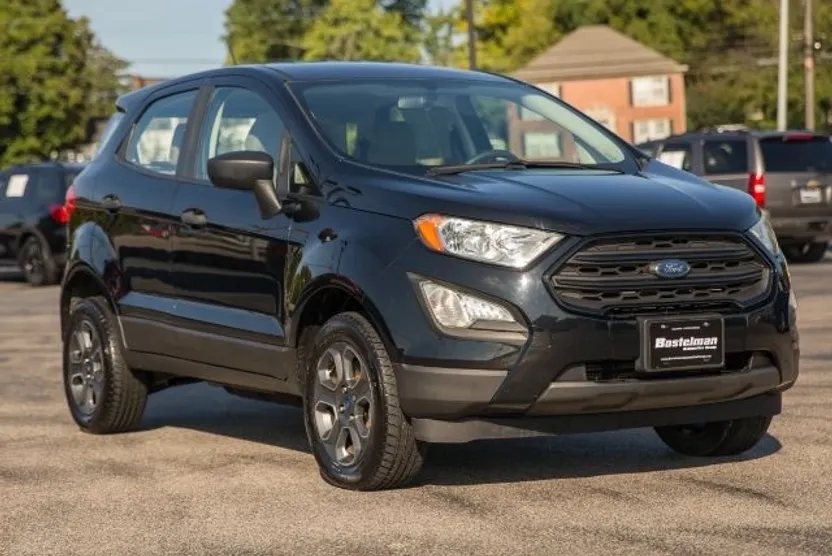 2019 Ford EcoSport S photo 1