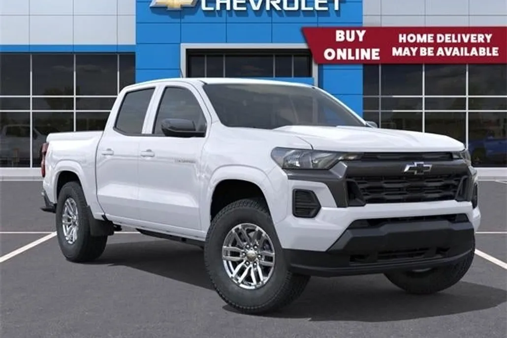 2026 Chevrolet Colorado LT photo 1