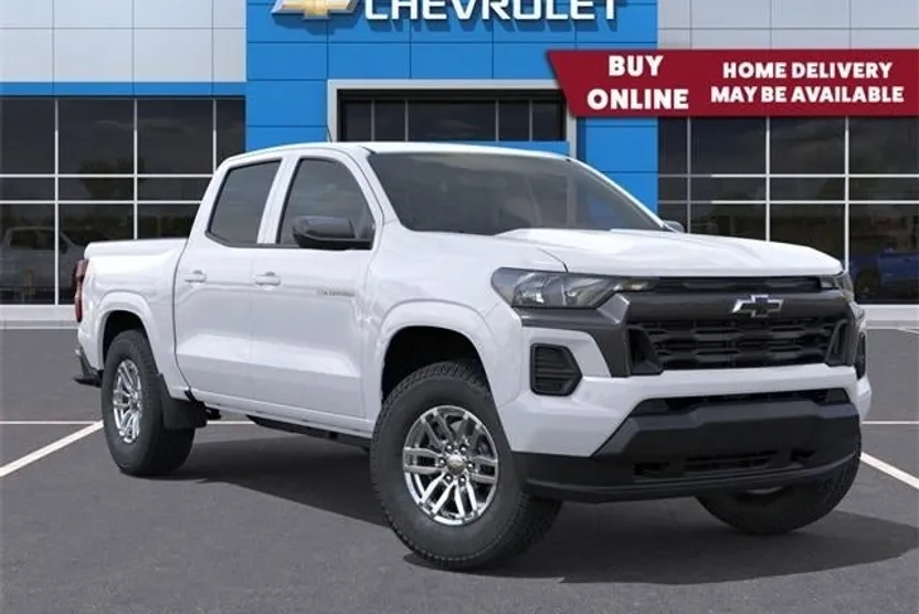 2026 Chevrolet Colorado LT photo 1