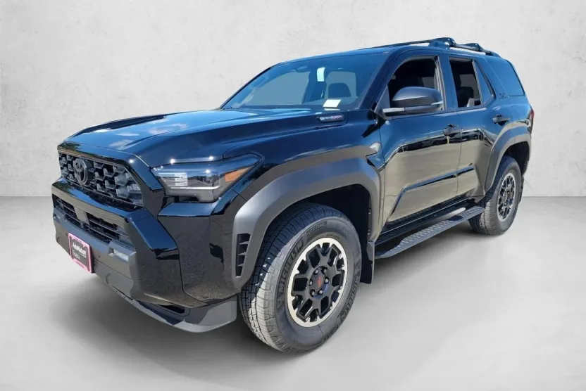 2025 Toyota 4Runner TRD Off-Road photo 1