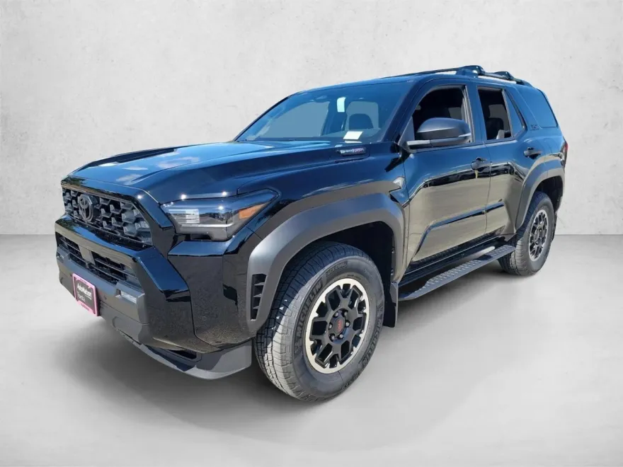 2025 Toyota 4Runner TRD Off-Road photo 1