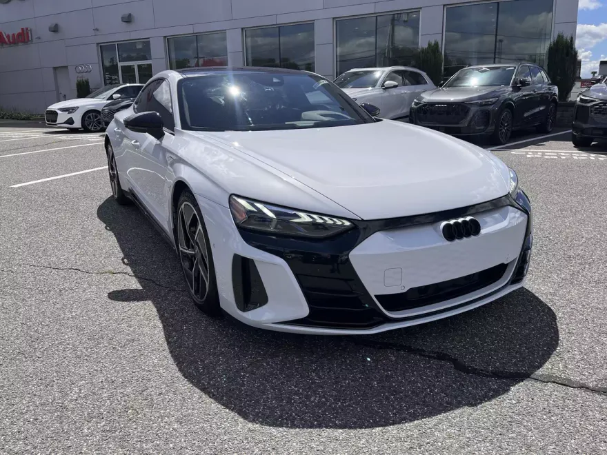 2023 Audi RS e-tron GT Base photo 1