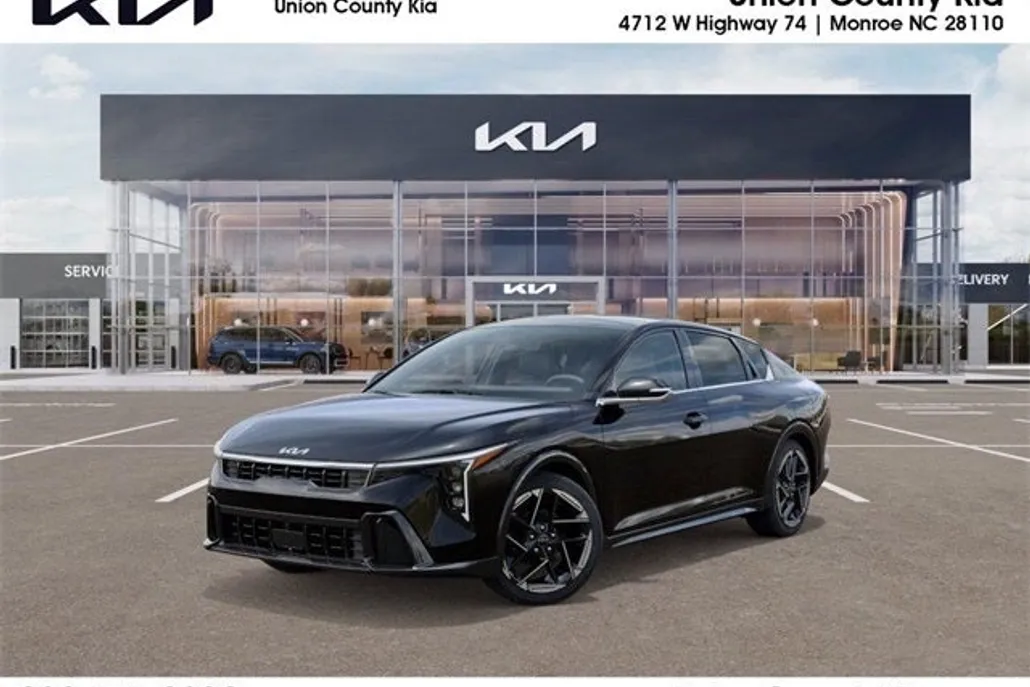2025 Kia K4 GT-Line photo 1