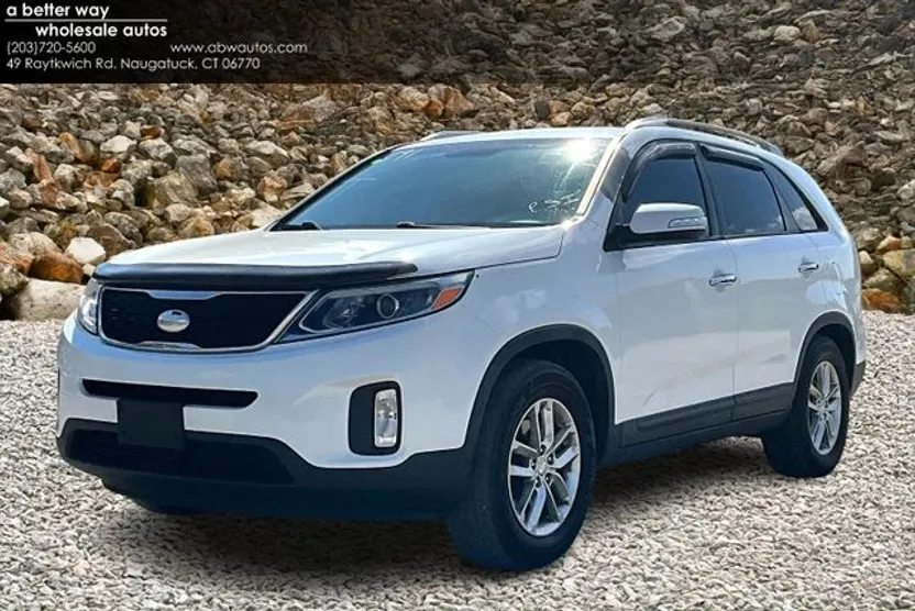 2015 Kia Sorento LX photo 1