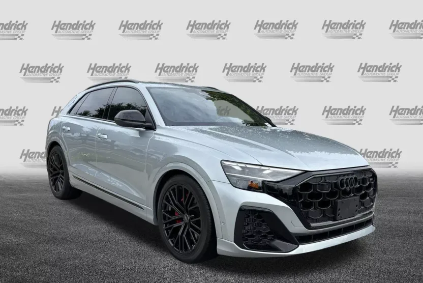 2024 Audi SQ8 Premium Plus photo 1