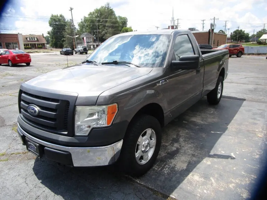 2011 Ford F-150 XL photo 1