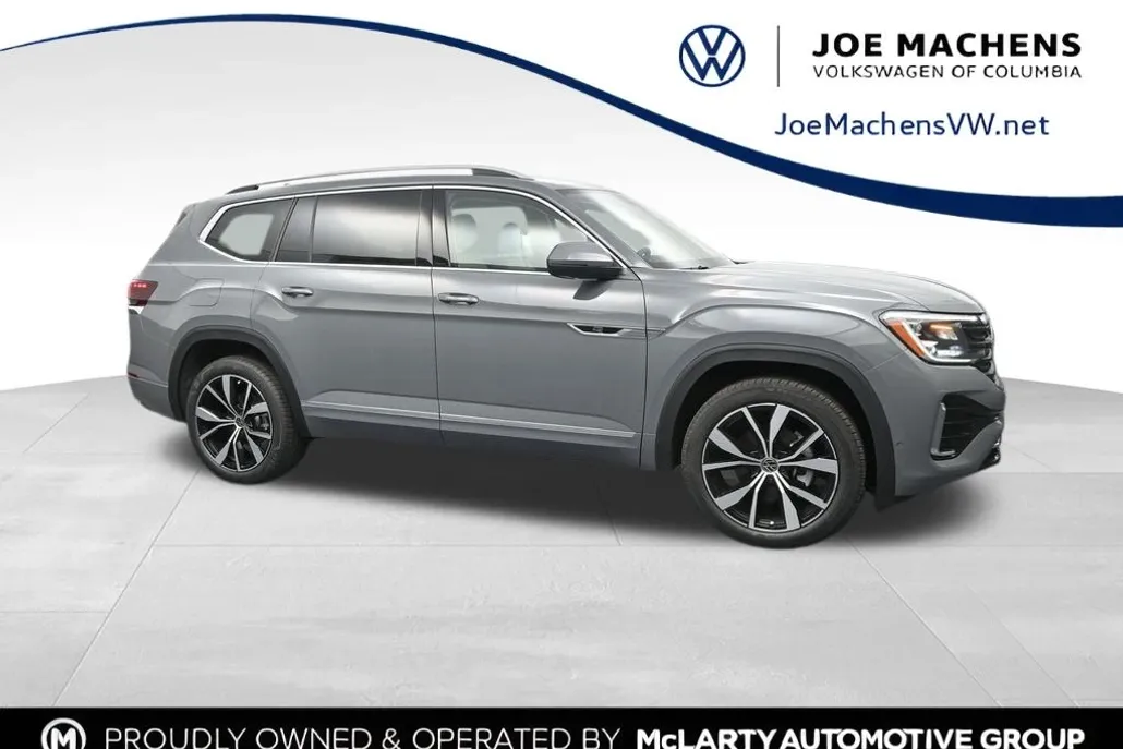 2025 Volkswagen Atlas SEL Premium R-Line photo 1