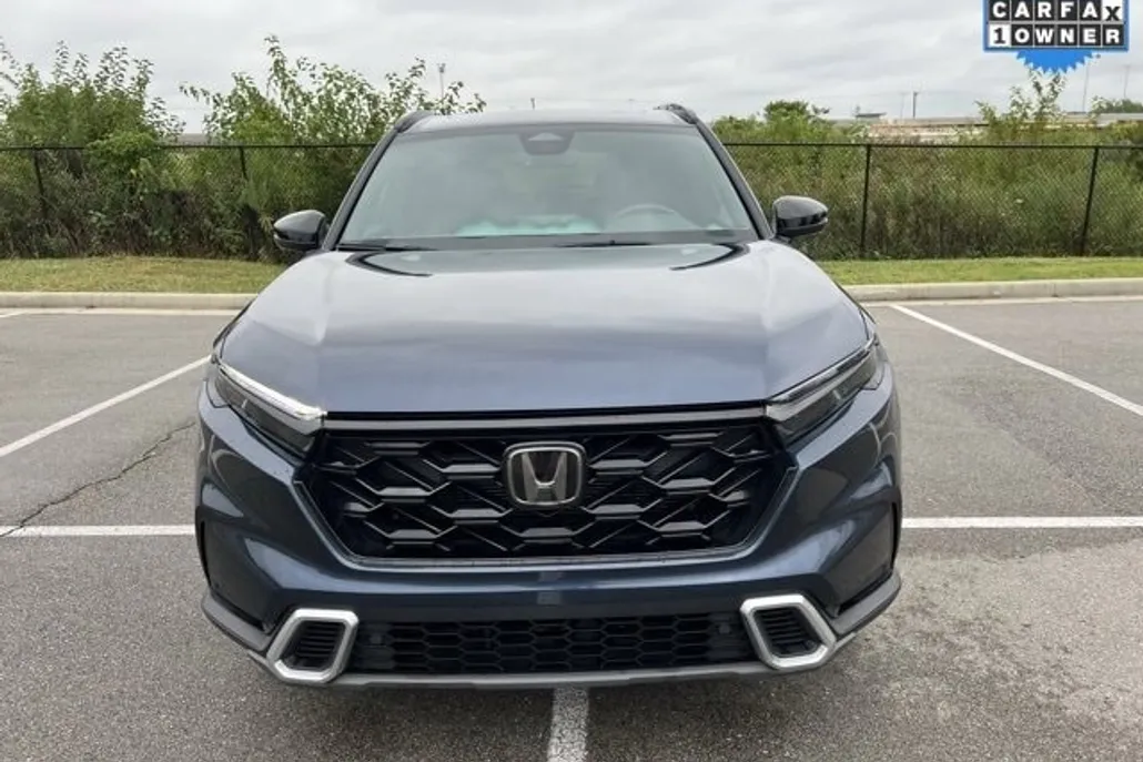 2023 Honda CR-V Hybrid Sport Touring photo 1