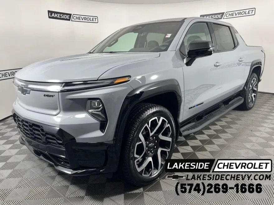 2025 Chevrolet Silverado EV RST photo 1