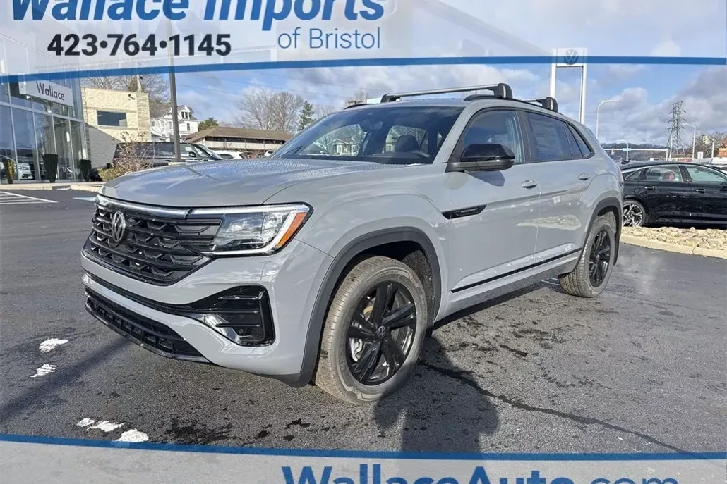 2025 Volkswagen Atlas Cross Sport SEL R-Line photo 1