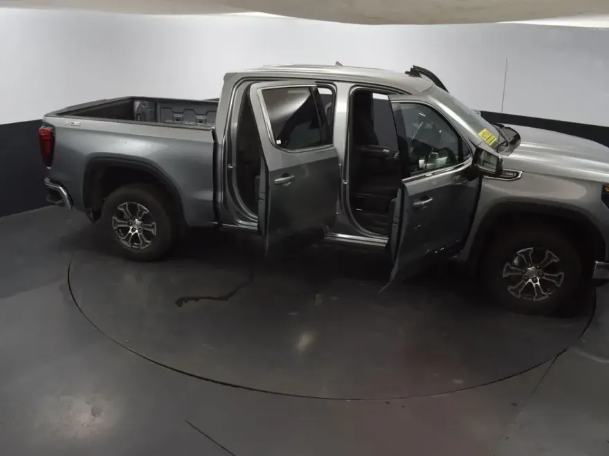 2025 Gmc Sierra 1500 SLE photo 45