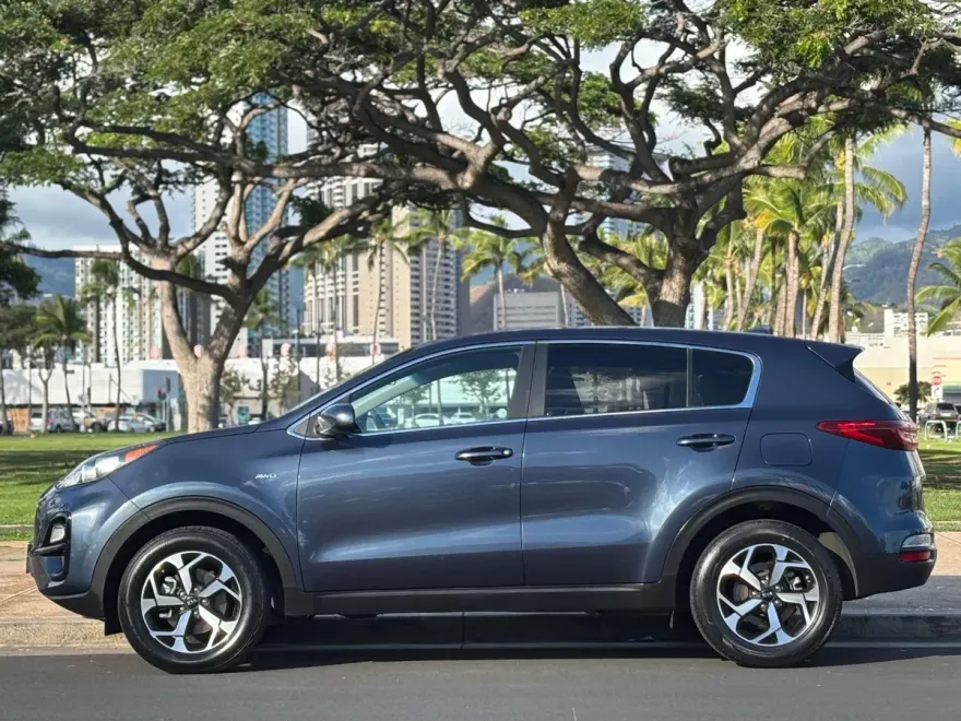 2021 Kia Sportage LX photo 1