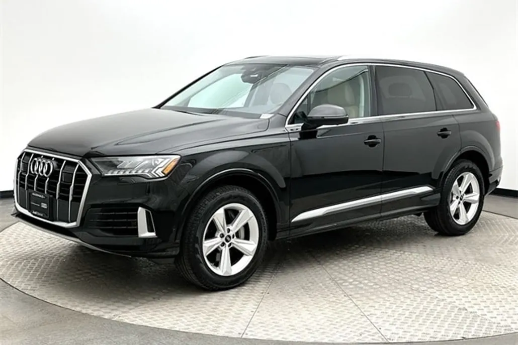 2024 Audi Q7 55 Premium photo 1