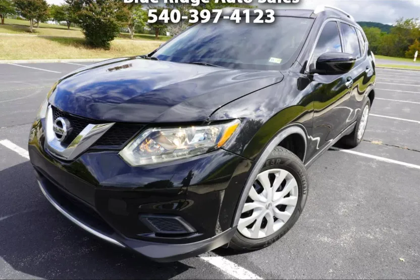 2016 Nissan Rogue S photo 1