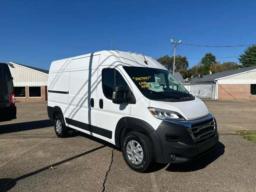 2024 Ram ProMaster 1500 High Roof photo 1
