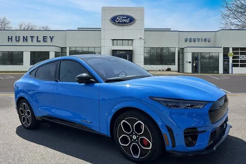 2023 Ford Mustang Mach-E GT photo 1