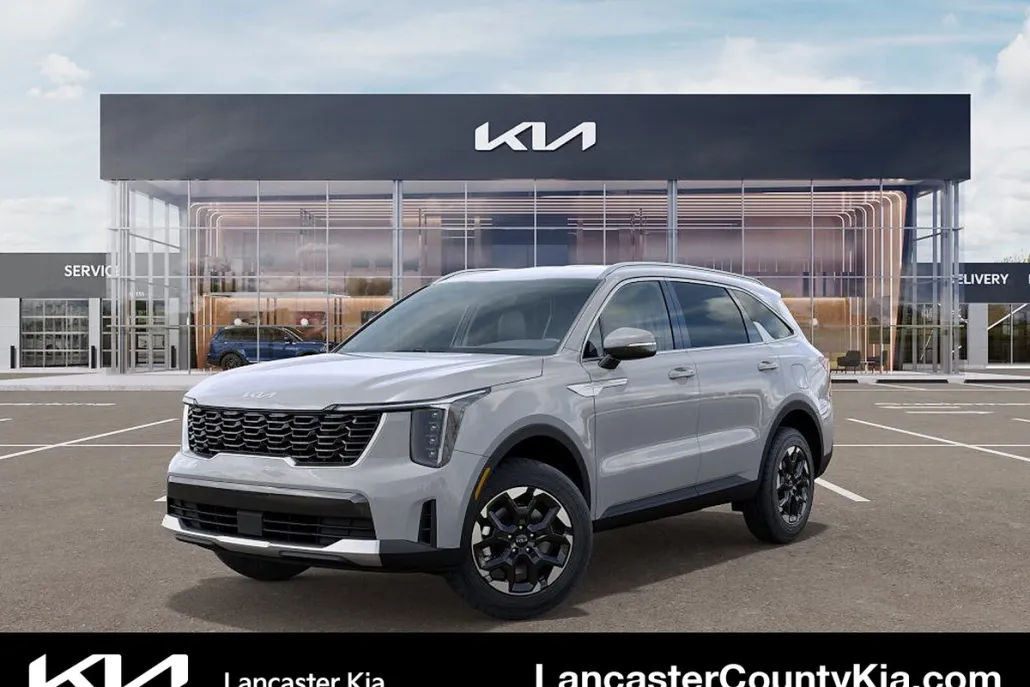 2025 Kia Sorento S photo 1