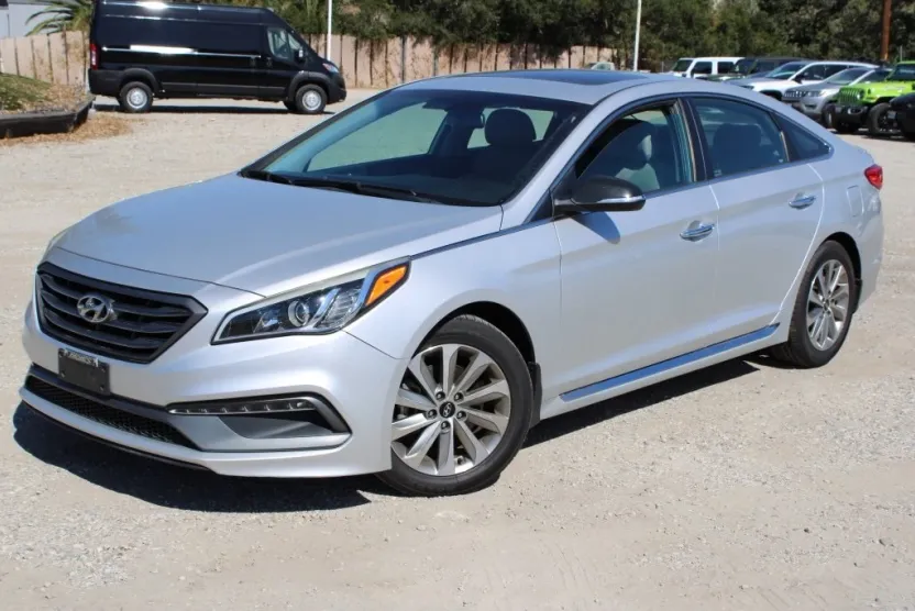 2017 Hyundai Sonata Sport Limited 2.0T photo 1