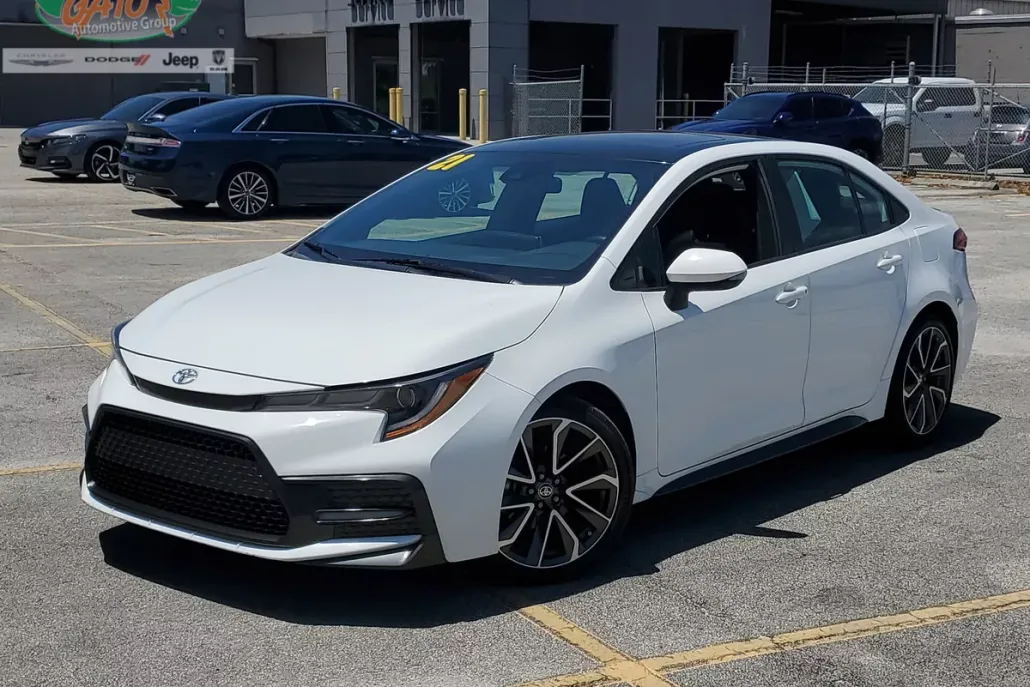 2021 Toyota Corolla XSE photo 1