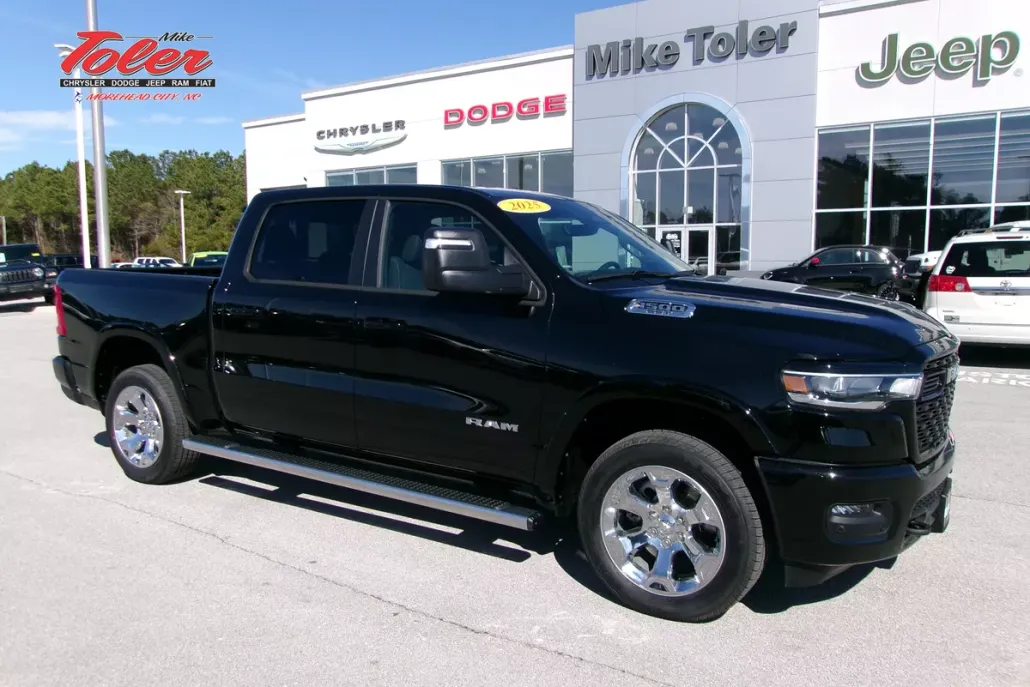 2025 Ram 1500 Big Horn photo 1