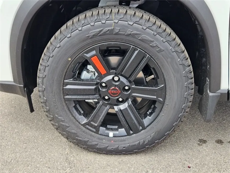 2026 Nissan Rogue SV photo 1