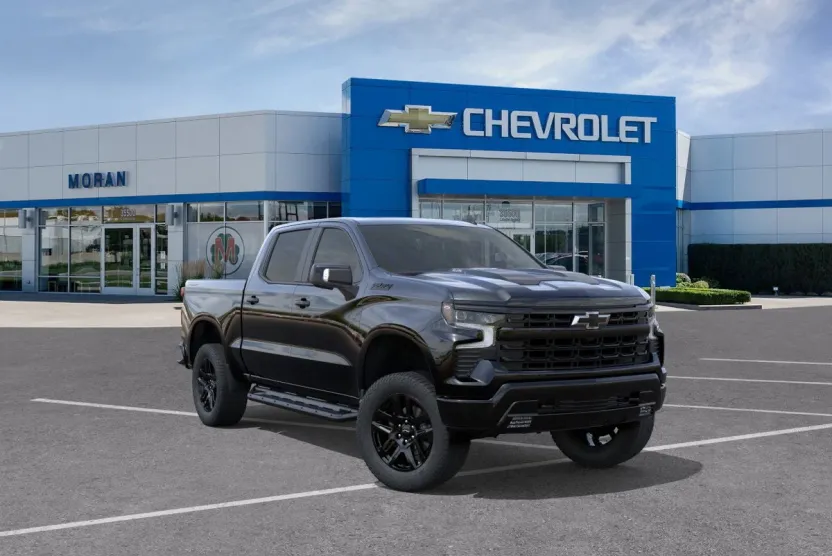 2026 Chevrolet Silverado Trail Boss LT photo 1