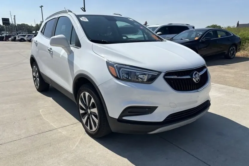 2022 Buick Encore Preferred photo 1