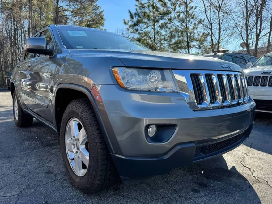 2012 Jeep Grand Cherokee Laredo photo 1